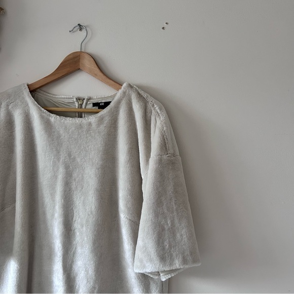 H&M | Faux Fur Short-Sleeve Crewneck Blouse - Picture 2 of 4